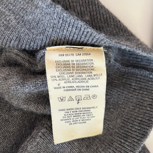 Anthropologie Angel Of The North Torie Tie-Back Sweater Size  medium Grey - Picture 2 of 7